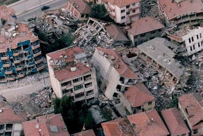 DEPREM DEĞİL,DEPREME DAYANAKSIZ BİNA ÖLDÜRÜR.