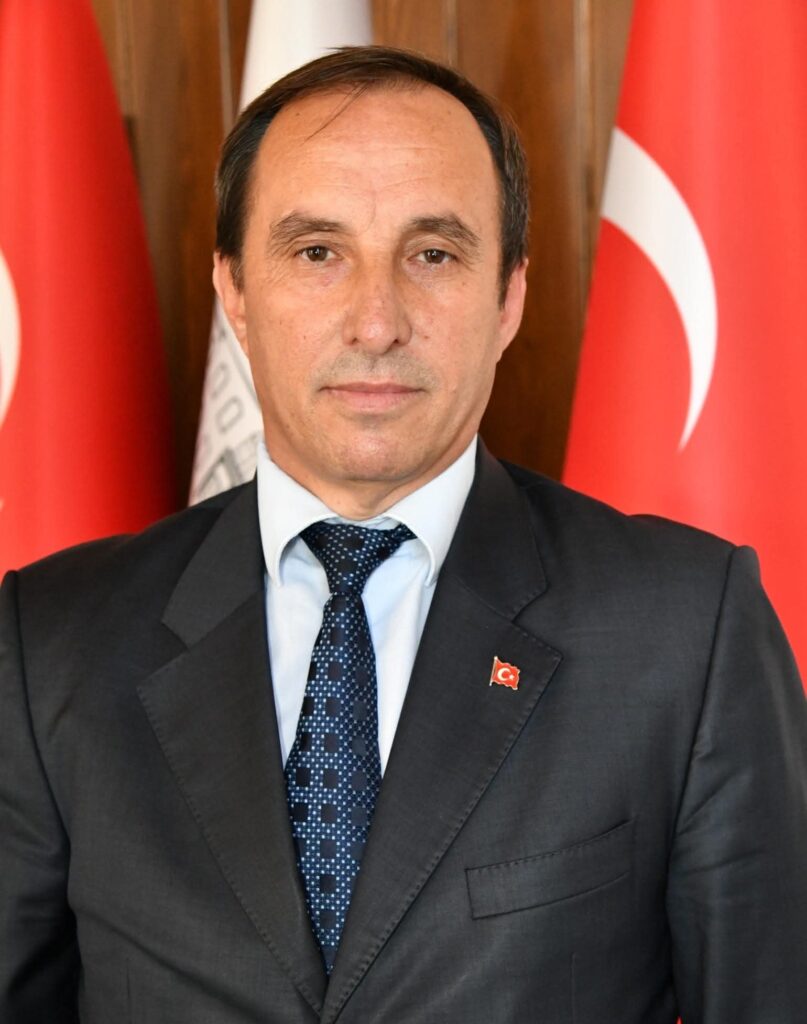 İL MİLLİ EĞİTİMDEN ÜNİVERSİTEYE: YENİ GÖREVİNE BAŞLADI