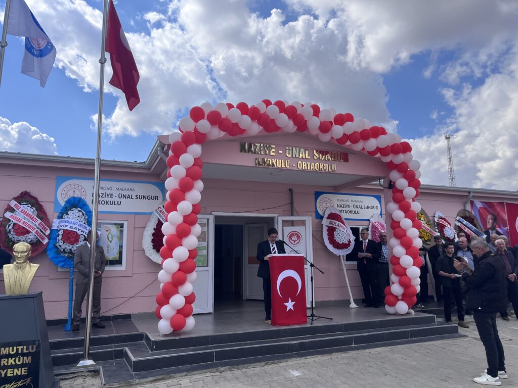 SUNGUR AİLESİNİN İSMİNİ TAŞIYAN OKUL MALKARA’DA EĞİTİME BAŞLADI
