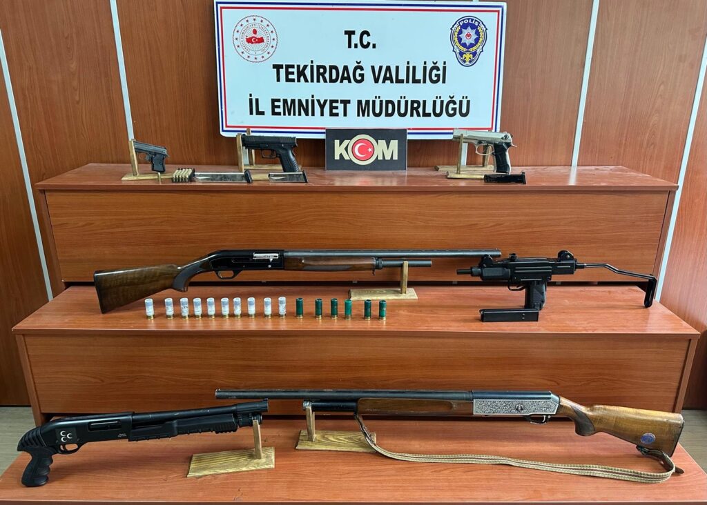 TEKİRDAĞ POLİSİ KAÇAKÇILARA GÖZ AÇTIRMIYOR