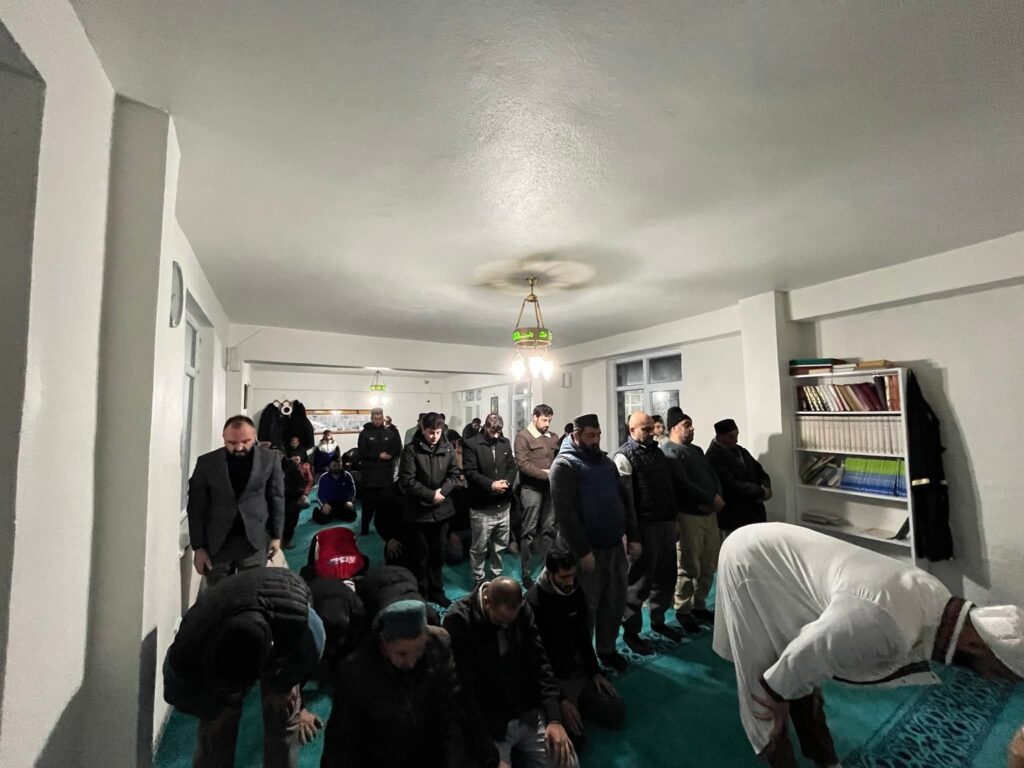 ÜLKÜ OCAKLARINDAN ANLAMLI MESAJ