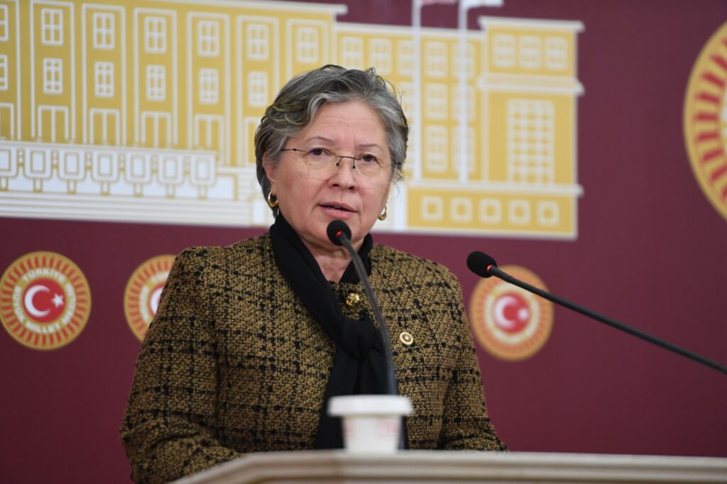 CHP’li Nurten Yontar’dan Yörük Kavşağı İçin TBMM’ye Soru Önergesi