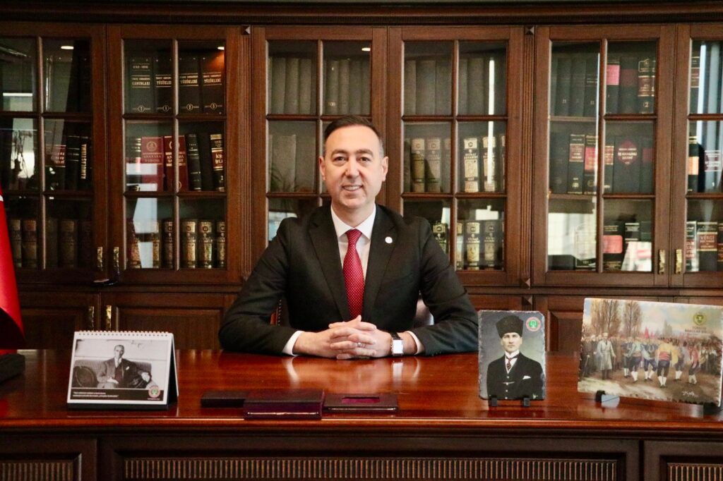 Tekirdağ Baromuzun 68. kuruluş yıl dönümünü büyük bir gurur ve onurla kutluyoruz.