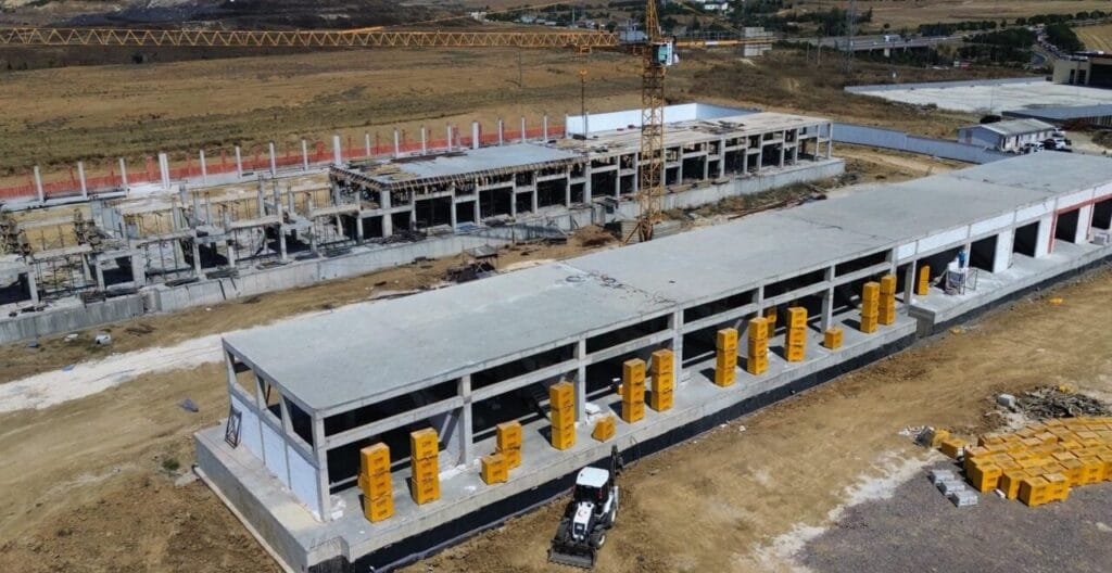 ÇORLU’DAN TÜM TRAKYA’YA HİZMET VERECEK MODERN HALDE SONA DOĞRU