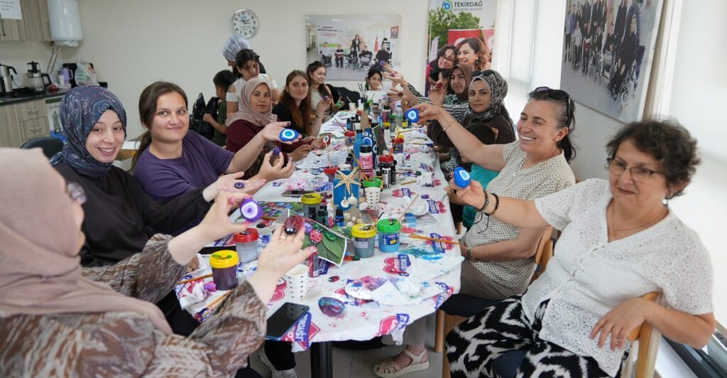  KAPAKLI SOSYAL YAŞAM MERKEZİ’NDE TEMMUZ AYI ATÖLYELERİ YOĞUN İLGİ GÖRDÜ