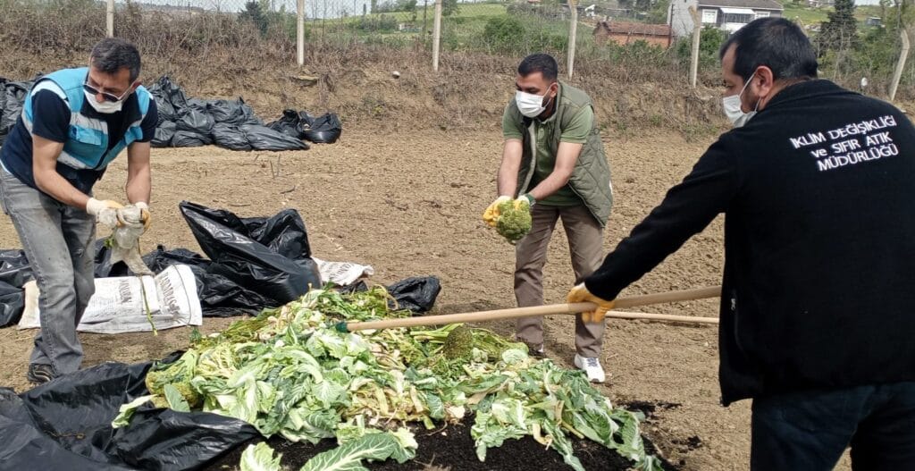 Süleymanpaşa Belediyesinde Organik Atıklar Doğal Gübreye Dönüşüyor