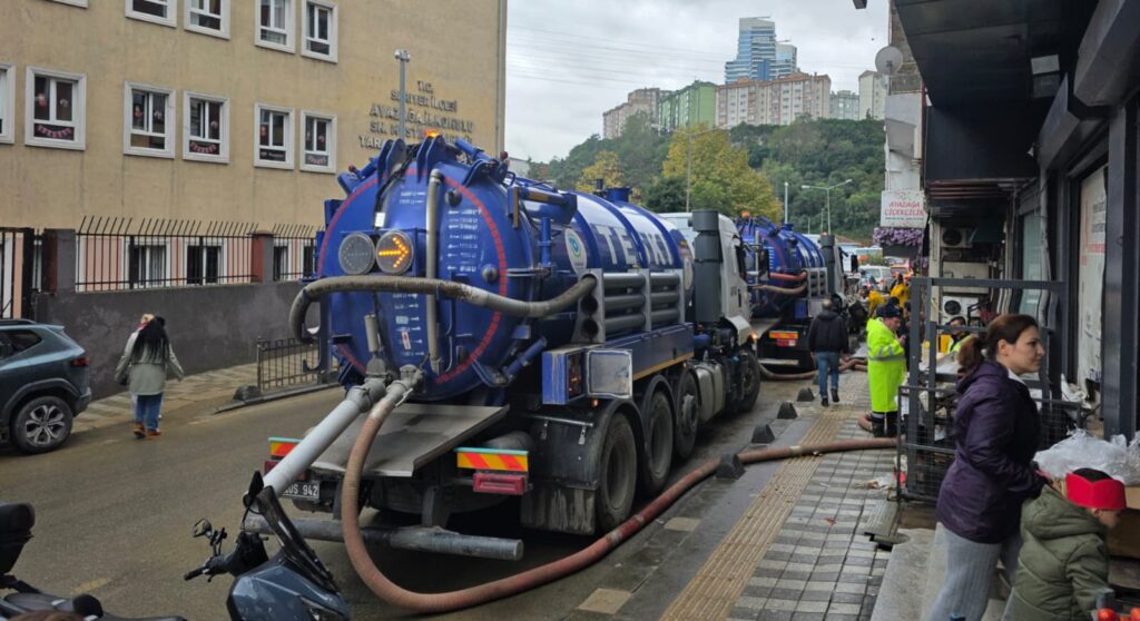BÜYÜKŞEHİR EKİPLERİ İSTANBUL’DA YOĞUN MESAİDE